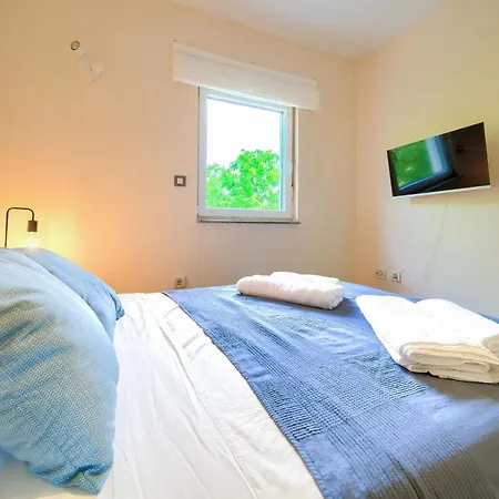 Apartment Seafront Stasic Krk Town